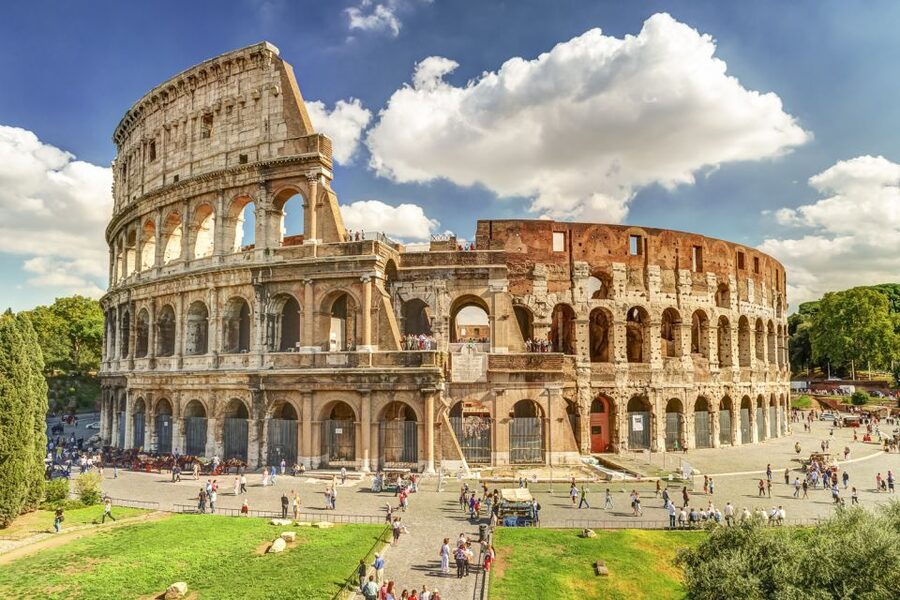 Rome: Colosseum, Roman Forum, and Palatine Hill Tour - Palatine Hill gives ancient Rome its best views