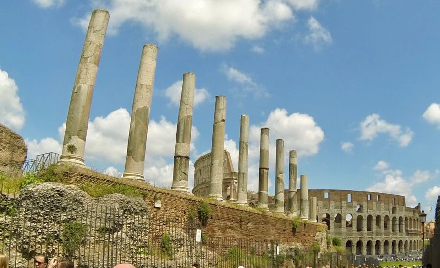 Rome: Colosseum, Roman Forum, and Palatine Hill Tour - Entering the Colosseum through a privileged entrance
