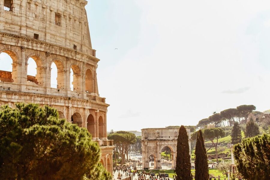 Rome: Colosseum, Roman Forum & Palatine Guided Tour - Starting near the Roman Forum