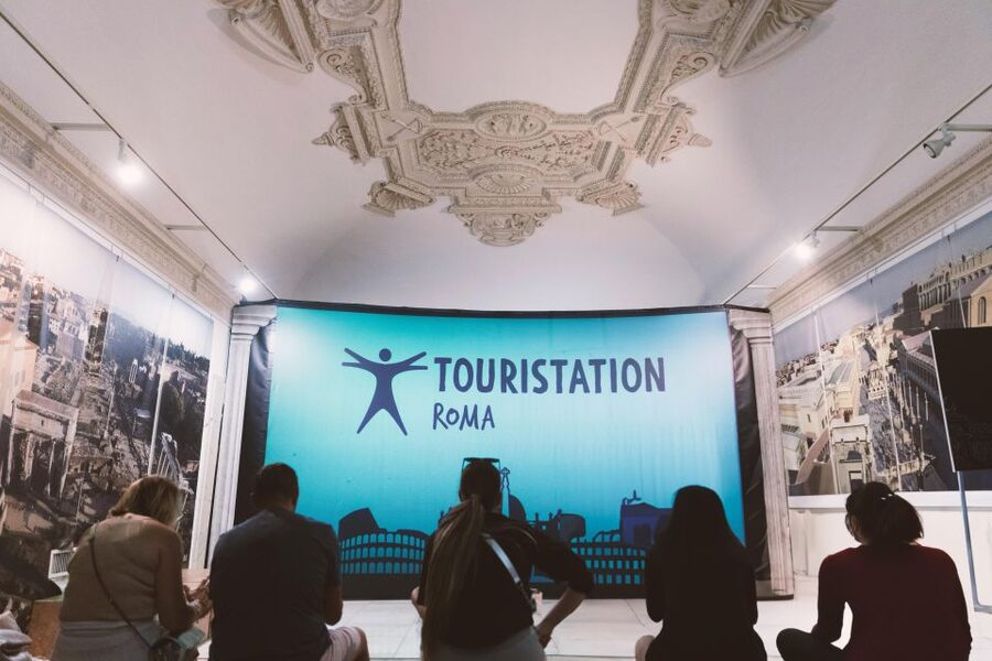 Rome: Colosseum, Roman Forum, Palatine with Multimedia Video - Is $32 a fair price?