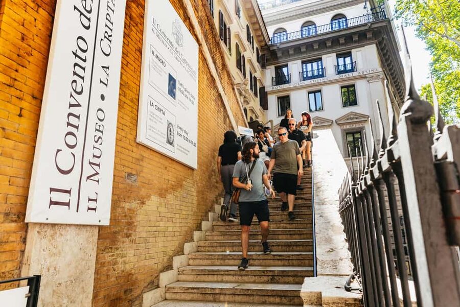 Rome: Crypts and Catacombs Underground Tour with Transfers - Daytime or After Hours?