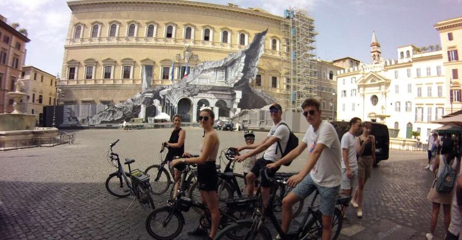 Rome: E-Bicycle Tour - Why an e-bike works so well in Rome