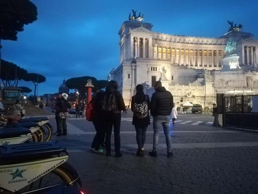 Rome: E-Bike Sunset Tour with Pizza Option - Key details that shape the ride