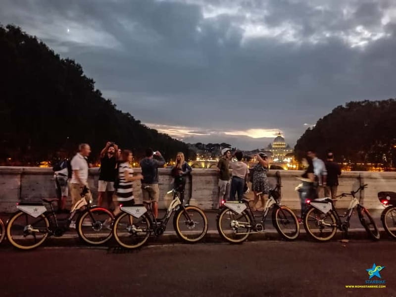 Rome: E-Bike Sunset Tour with Pizza Option - Piazza Navona and the Pantheon