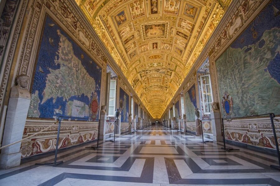 Rome: Early-Entry Vatican Museums & Sistine Chapel Tour - The Sistine Chapel: Michelangelo Without the Guesswork