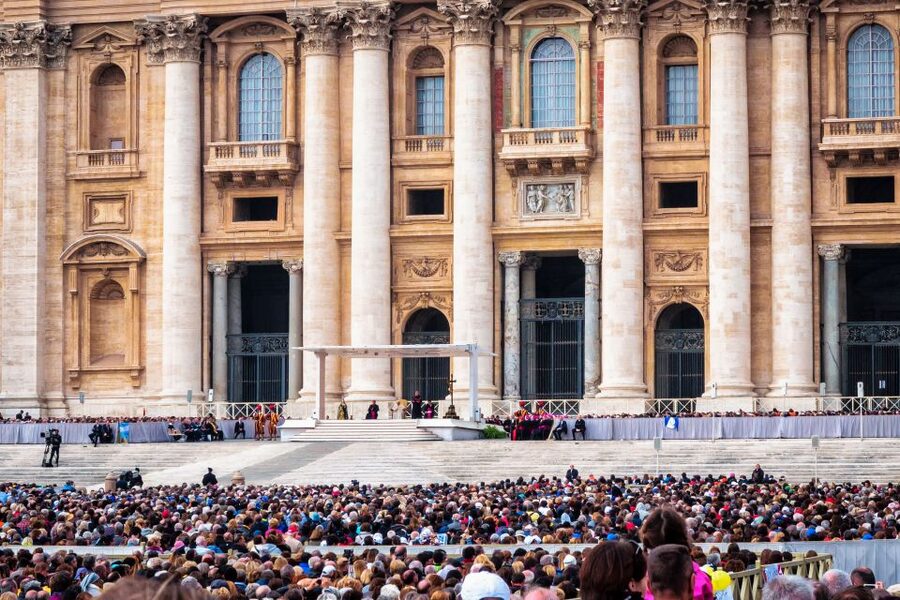 Rome: Escorted Papal Audience Experience with Entry Ticket - Key points to know before booking