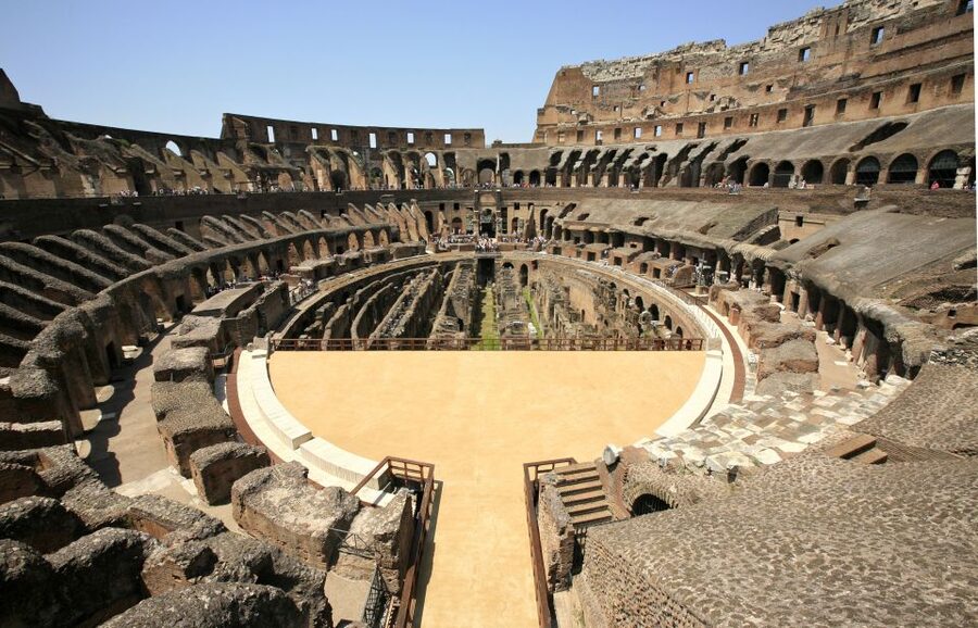 Rome: Exclusive Colosseum Underground and Roman Forum Tour - The 80-minute walk through the Roman Forum