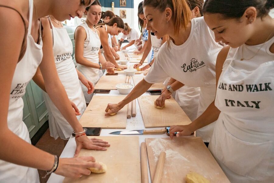 Rome: Fettuccine and Tiramisu Cooking Class with Wine - What the Three Hours Are Really Worth