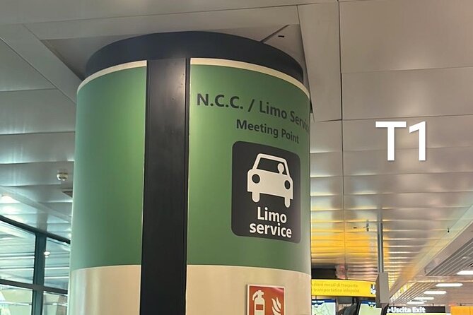 Rome Fiumicino Airport Transfer in Luxury Private Transportation - Luggage rules and vehicle choice