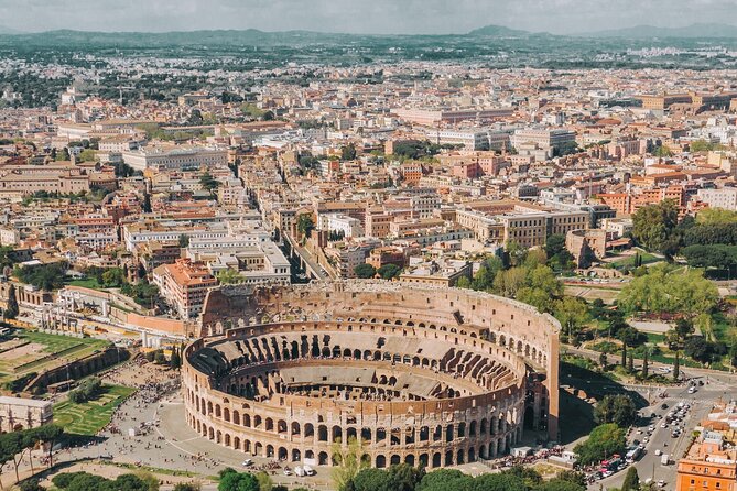 Rome Fiumicino Airport Transfer in Luxury Private Transportation - What the private car adds to your first hour in Rome