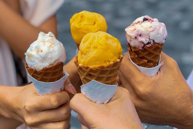 Rome Food Experience Max 6 People Group Tour | w/Private Option - Largo Argentina and Roman pizza by the slice