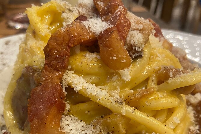 Rome Food Tour by the Vatican - Wine tasting with more than a token pour