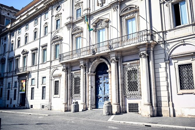 Rome Food Tour in the Historic Centre with 8+ Food Tastings - Two Roman Pastas