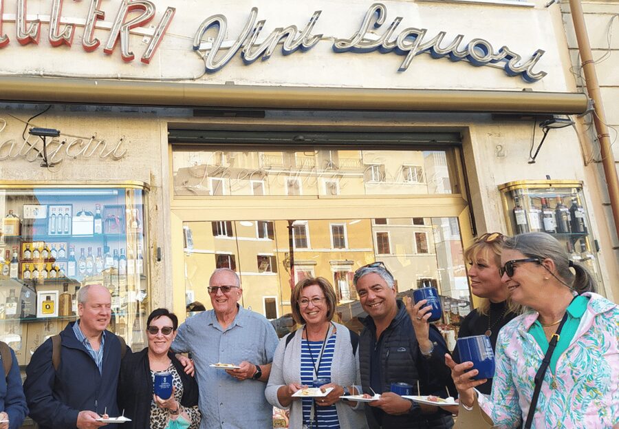 Rome: Food & Wine Tour of Campo de Fiori, Ghetto, Trastevere - Trastevere: pasta, family restaurants, and a final gelato
