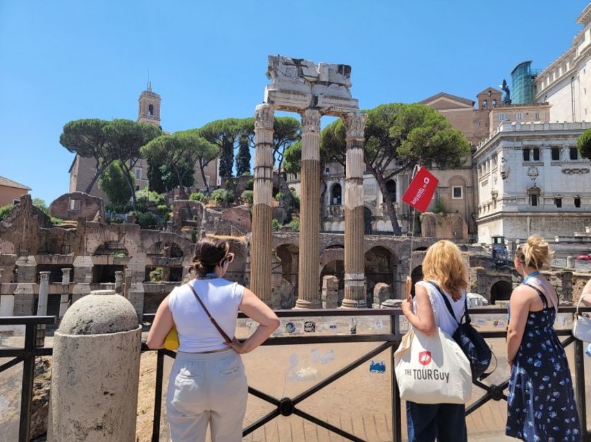 Rome: Full-Day Colosseum, Vatican Museums & City Center Tour - The short transfer and Rome’s city-center sights