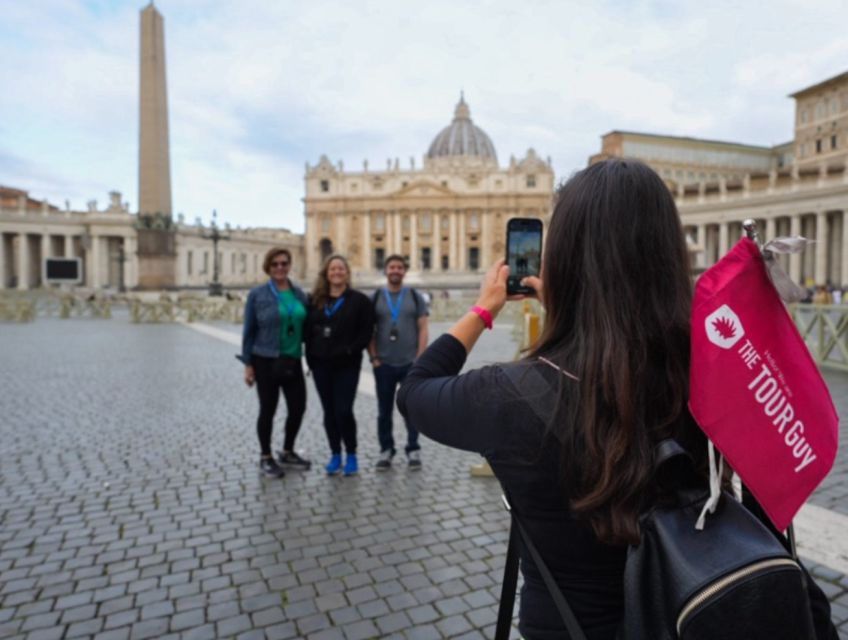 Rome: Full-Day Colosseum, Vatican Museums & City Center Tour - Piazza Venezia and the route toward ancient Rome