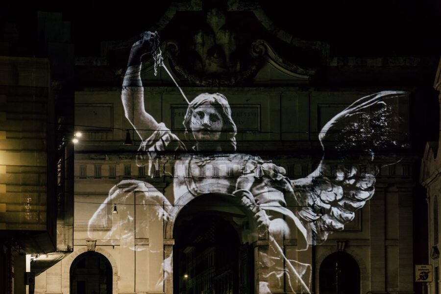 Rome: Ghostly Nighttime Walking Tour - Piazza Farnese and Rome’s polished facade