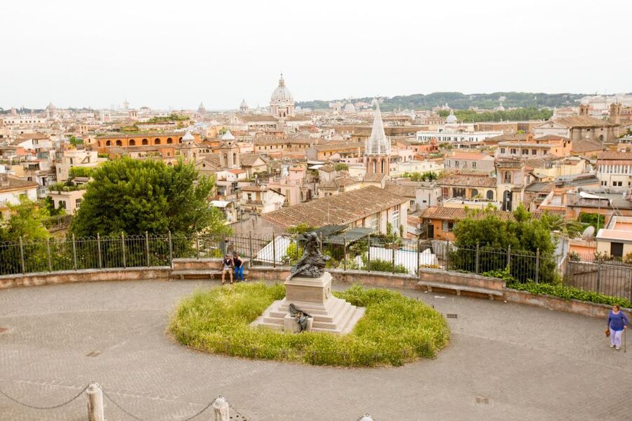 Rome: Guided City Center Evening Sightseeing Walking Tour - Why this evening walk works so well on a first night