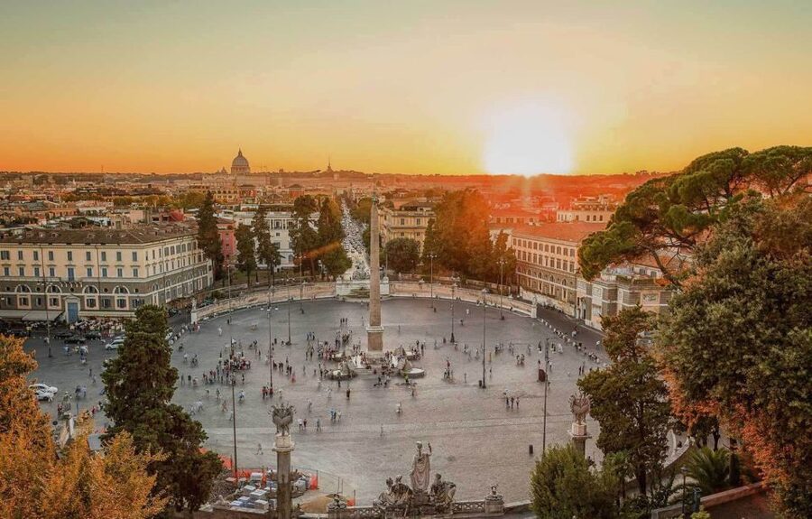 Rome: Guided City Center Evening Sightseeing Walking Tour - Spanish Steps and the Barcaccia Fountain