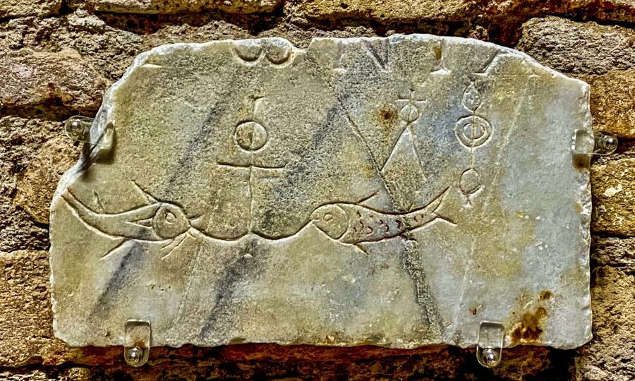 Rome: Guided Roman Catacombs Tour with Transfers - Meeting in central Rome and riding to the Appian Way