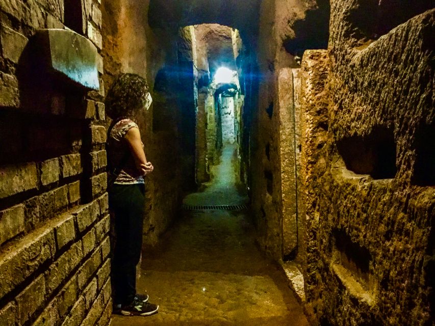 Rome: Guided Roman Catacombs Tour with Transfers - Frescoes that connect pagan and Christian Rome