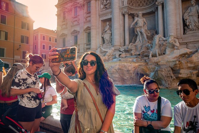 Rome: Guided Small Group Walking Tour of City Highlights - What this Rome walk is really designed to do