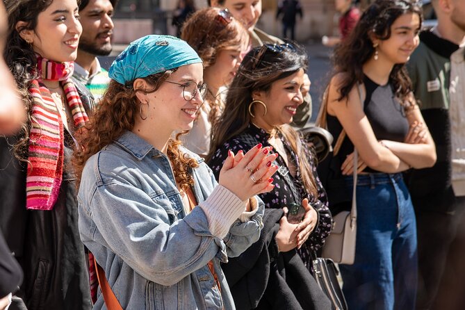 Rome: Guided Small Group Walking Tour of City Highlights - Trevi Fountain, wishes, crowds, and a quick sweet stop