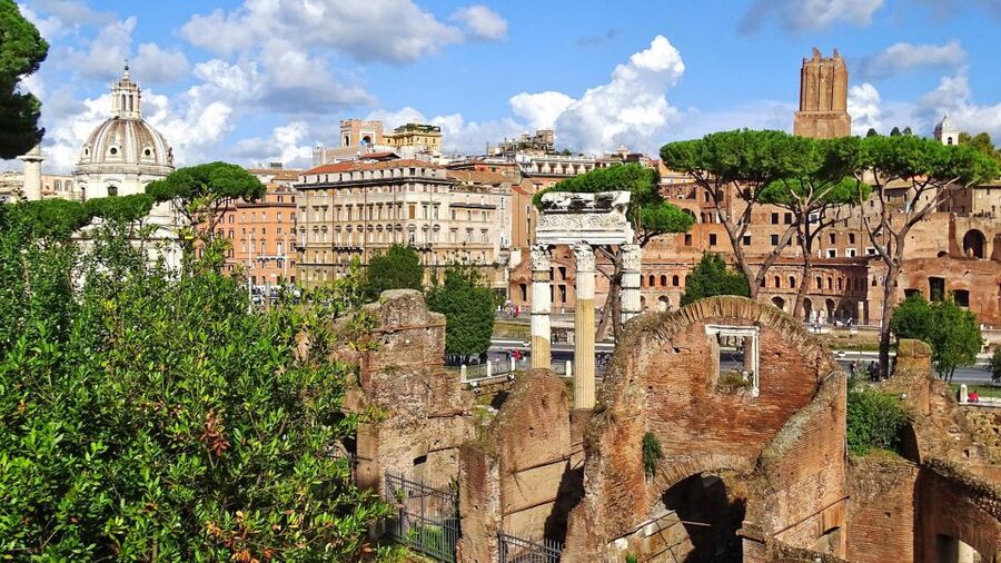 Rome: Guided Tour of Colosseum, Roman Forum & Palatine Hill - Should you book it?