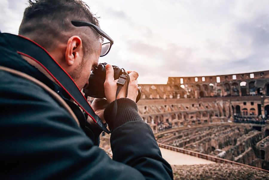 Rome: Guided Tour of Colosseum, Roman Forum & Palatine Hill - Entering the Colosseum for a one-hour visit