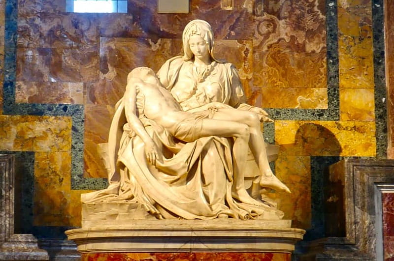 Rome: Guided Tour of St. Peter's Basilica, Grottoes & Square - Dress, bags, and entry rules