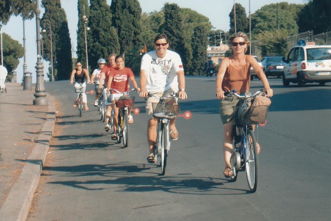 Rome Highlights by E-Bicycle Small group - Traffic, cobblestones, and riding ability