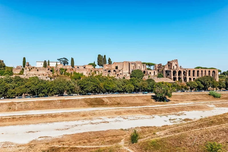 Rome: Hop-on Hop-off Sightseeing Bus Tour with Audioguide - Spanish Steps and the Via Ludovisi stop