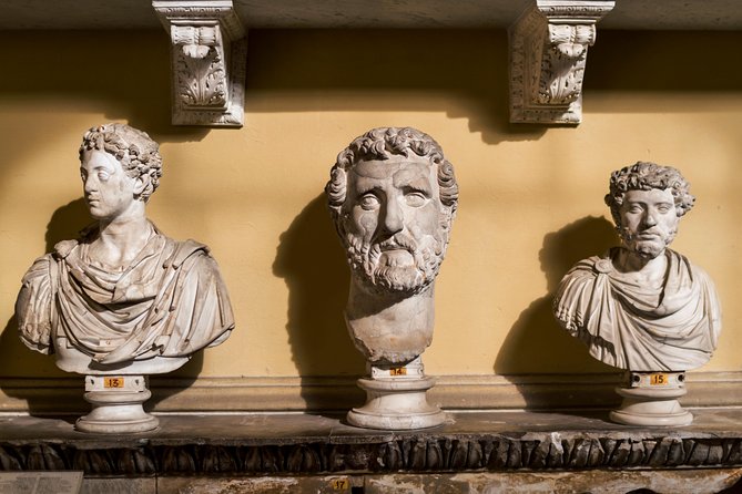 Rome in a Day Tour with Vatican, Colosseum and Historic Center - Entering the Colosseum with a reserved ticket