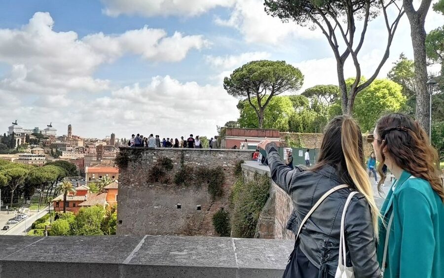 Rome: Night Tour of the City by Golf Cart (Private option) - Pincio Terrace and the final view over Rome