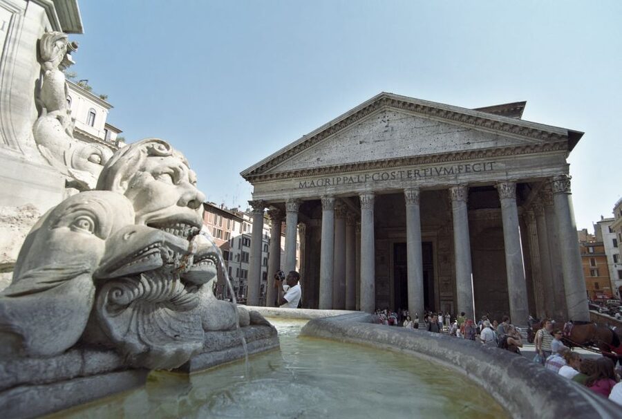 Rome: Pantheon Guided Tour with Entry Ticket and Headsets - What you see inside the Pantheon