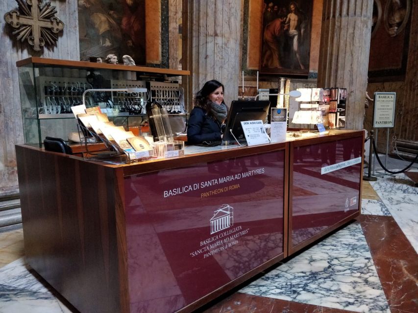 Rome: Pantheon Guided Tour with Skip-the-line Ticket - Raphael’s tomb and the Pantheon as a burial place