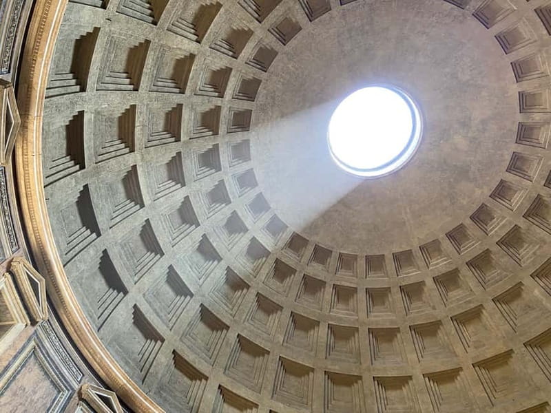Rome: Pantheon Priority Entry Ticket & Audio Guide App - Seeing the dome, pavement, tombs, and art