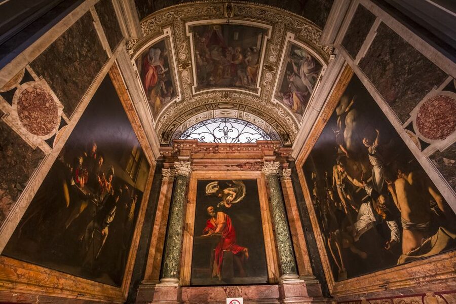 Rome: Pantheon, Trevi Fountain & Roman Squares Guided Tour - How the guides shape the experience