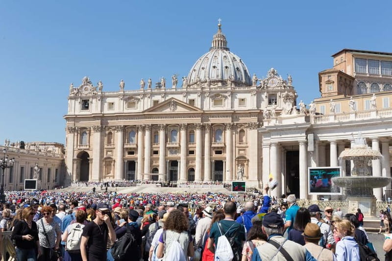 Rome: Papal Audience with Pope Leo XIV & Expert Guide - Meeting at Via della Conciliazione