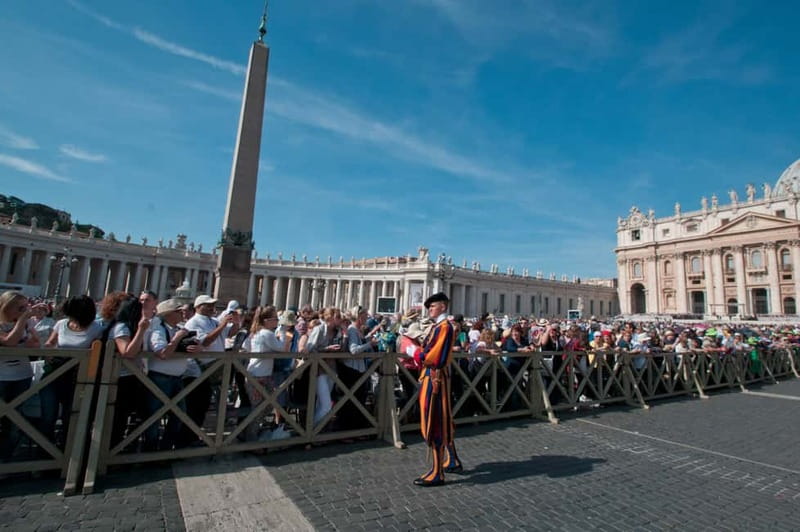 Rome: Papal Audience with Pope Leo XIV & Expert Guide - Entering St. Peter’s Square and finding your place