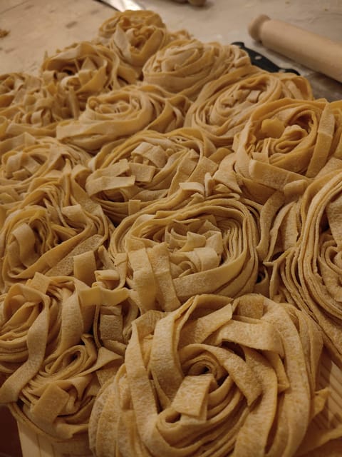 Rome: Pasta & Tiramisu Cooking Class near the Spanish Steps - Booking, Timing, and Practical Advice