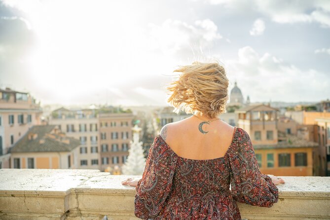 Rome: Photo Shoot in Rome with Professional Photographer - Trevi Fountain and the crowd problem