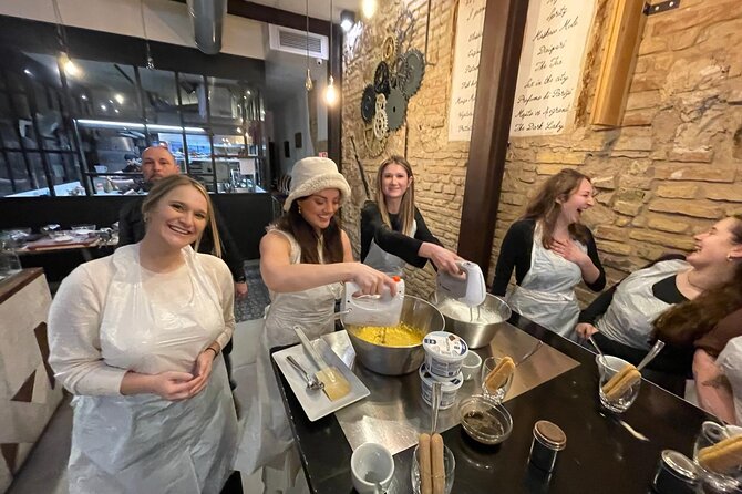 Rome: Pizza & Tiramisu Class with Free Flowing Fine Wine - Food allergies and dietary restrictions