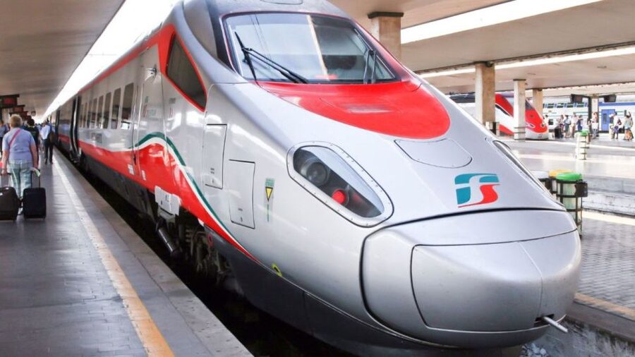 Rome: Pompeii Tour with Wine and Lunch by High Speed Train - The return to Rome