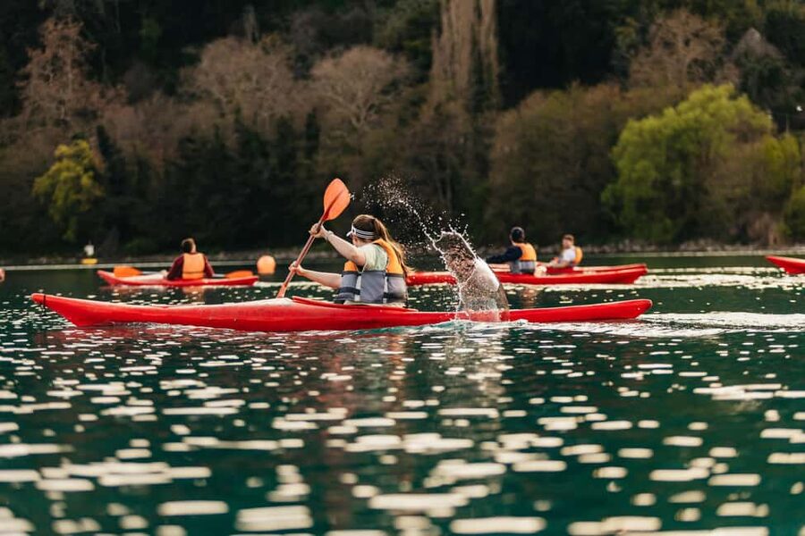 Rome: Popes' Lake, Kayak Tour with Swimming & Roman Pizza - Who will enjoy this outing most?