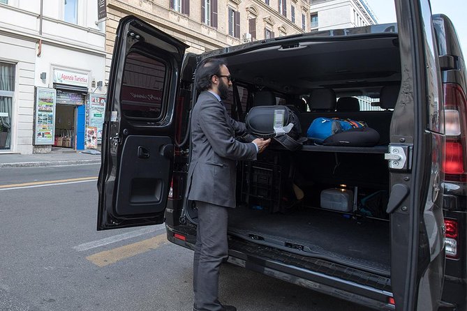 Rome Private Arrival Transfer: Fiumicino Airport to Hotel in Rome - The driver is often the best part