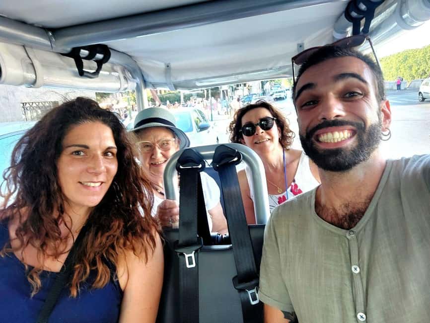 Rome: Private Golf Cart tour with a Local Guide - Trevi Fountain and Rome’s photo stops