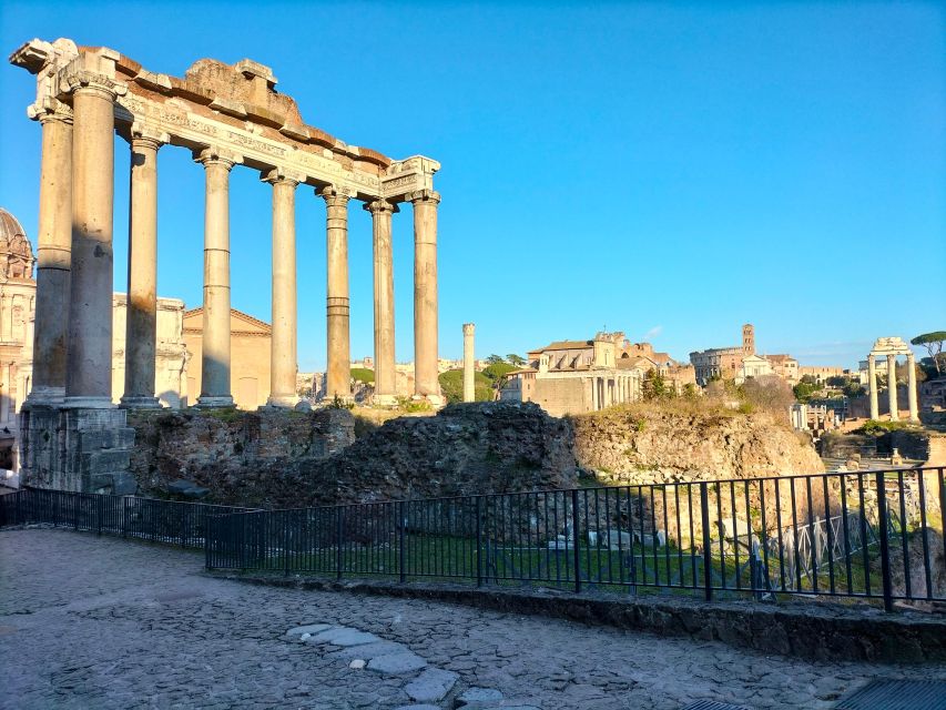 Rome: Roman Forum and Palatine Hill Licensed Guided Tour - Meeting point and timing details that matter