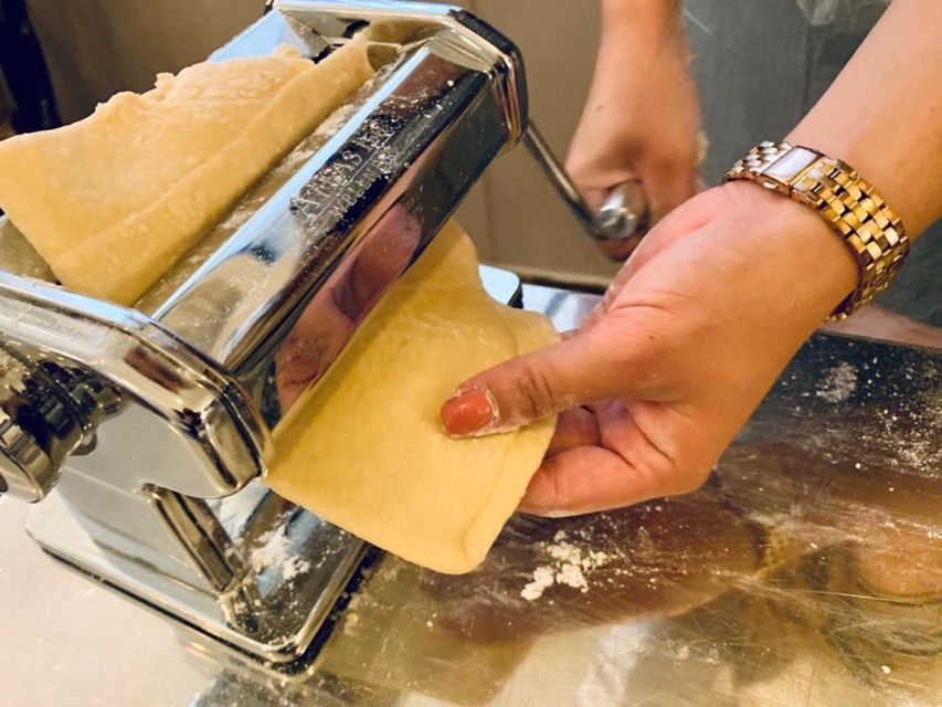 Rome: Roman Master Chef Cooking Class with Wine - Rolling fettuccine by hand