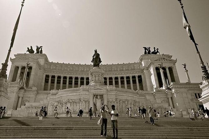 Rome's 12 Best Highlights Full Day Private Tour - Piazza Venezia and the Roman Forum viewpoint